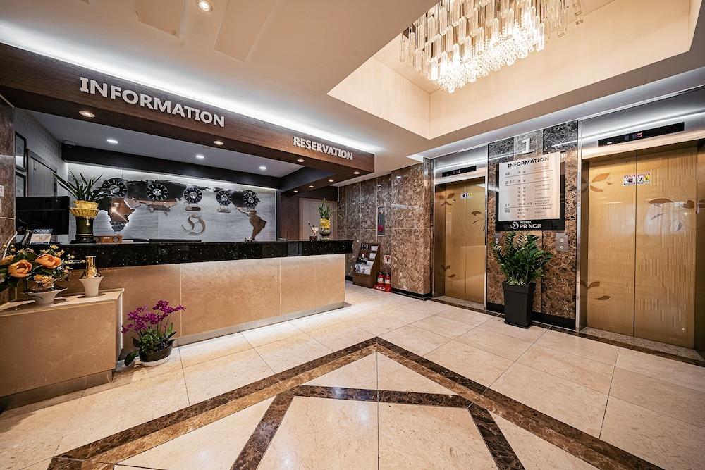 Incheon Prince Hotel Bagian luar foto