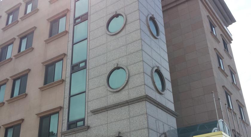 Incheon Prince Hotel Bagian luar foto