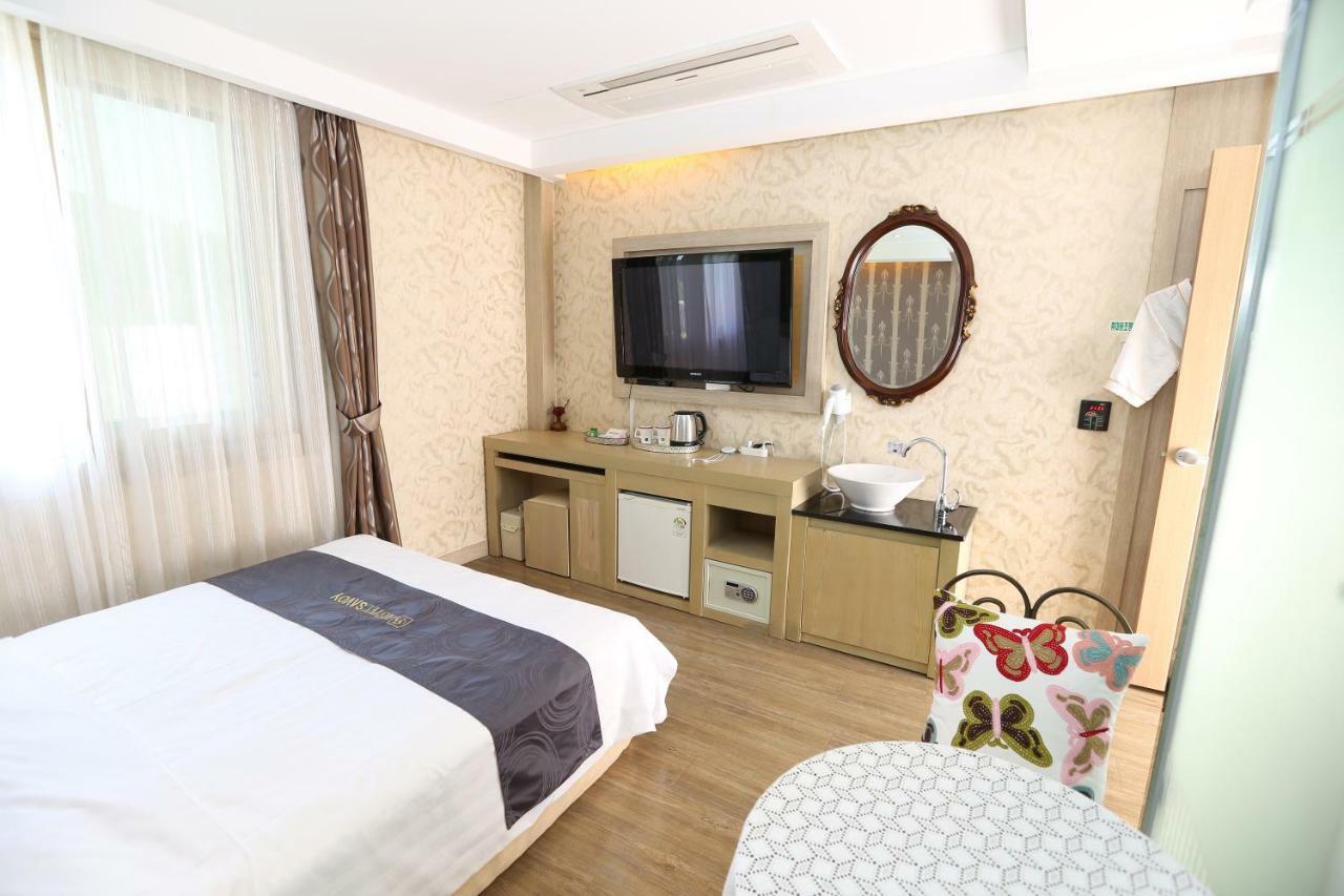 Incheon Prince Hotel Bagian luar foto