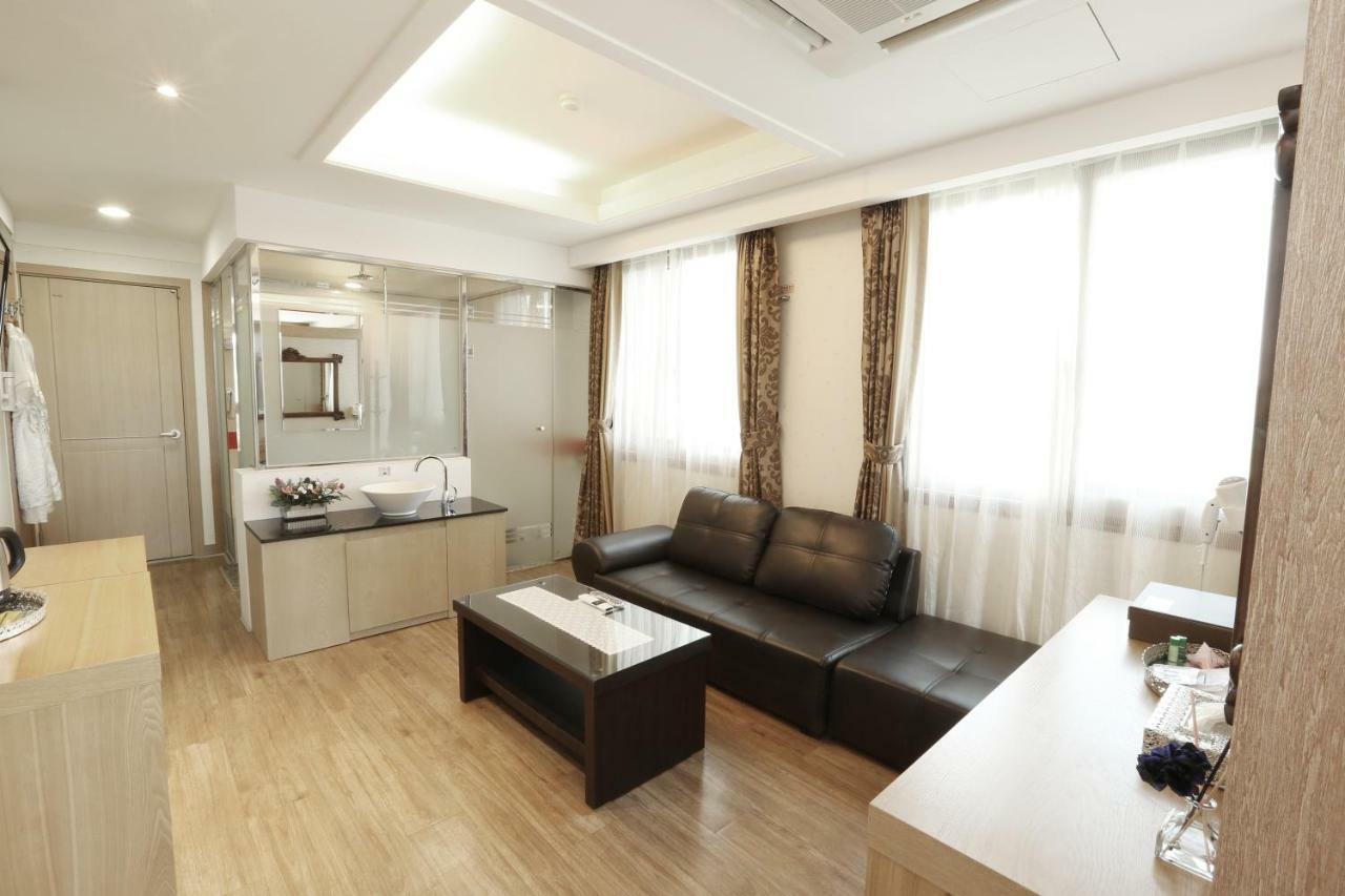 Incheon Prince Hotel Bagian luar foto